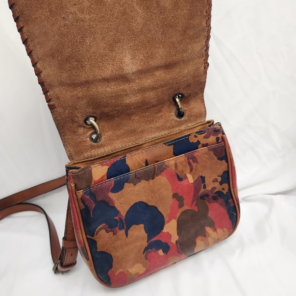 Patricia Nash Rosa Square Flap Saddle Parisian Cameo Leather Bag And Wallet - Picture 8 of 16